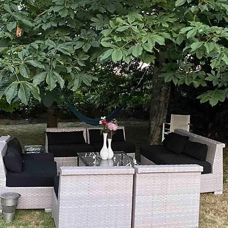 Grande Maison Avec Jardin Arbore Tatil Evi *