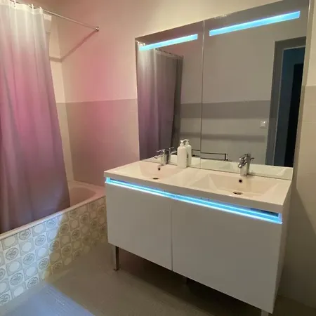 Grande Maison Avec Jardin Arbore Tatil Evi *