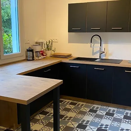 Grande Maison Avec Jardin Arbore Tatil Evi *
